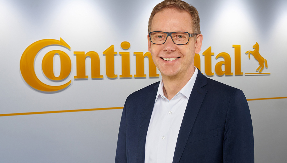 Доктор Андреас Топп, віце-президент по матеріально-технічному розвитку та індустріалізації в Continental Доктор Андреас Топп, віце-президент по матеріально-технічному розвитку та індустріалізації в Continental