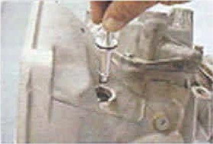 Монтаж гидравлического выжимного подшипника LuK