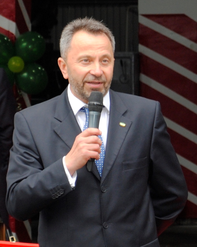 Павел Дмитриевич Ищенко